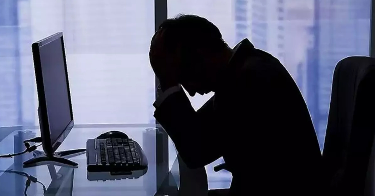 Trabajadores viven con depresión oculta